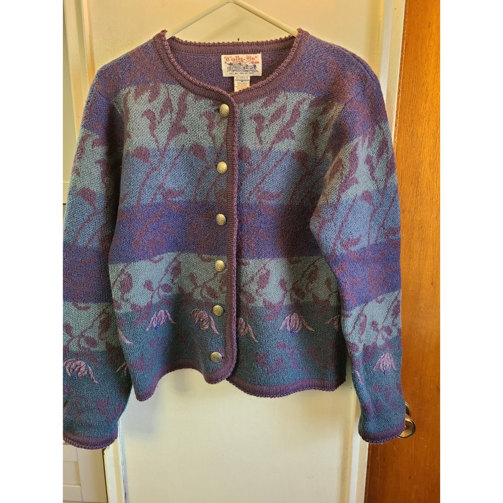 Vintage Tally Ho 100% Wool Made In Hong Kong Medium.